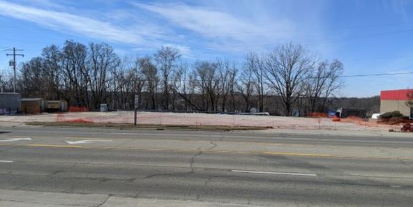 2606 N Vermilion St, Danville, IL 61832